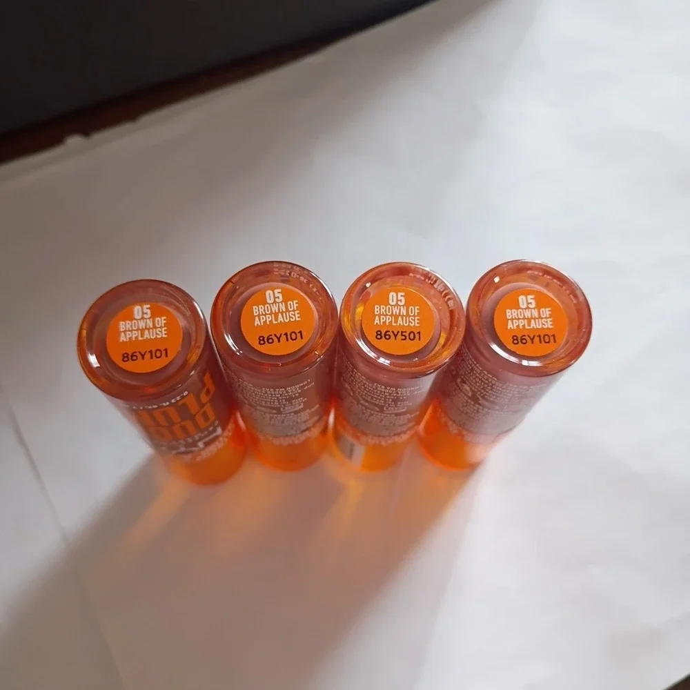 Lot of 7 NYX Professional‎ Makeup Apri-Caught Brown Of Applause Lip Gloss Plump